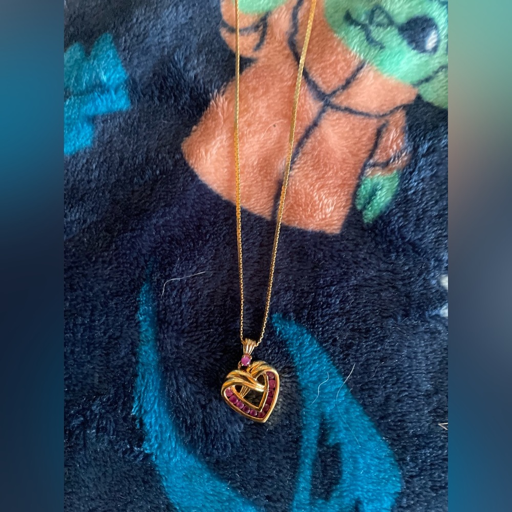 14K Gold and Pink Stone Heart Necklace